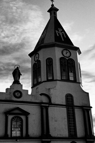 The Timeless Beauty of Iglesia