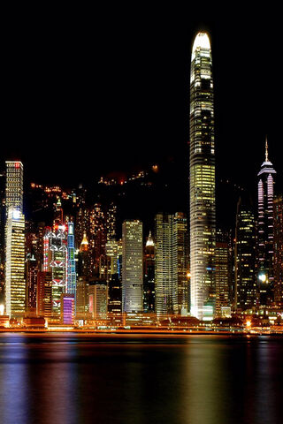 City Lights: The Pulse of LOWK-6 🌆✨