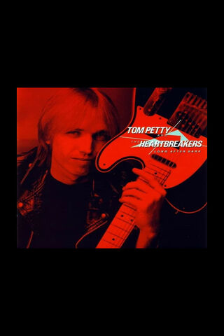 Rocking Through the Night: Tom Petty's Legacy 🎸🌙