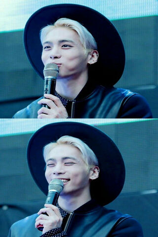 Shining Star: The Charisma of Kim Jong-Hyun 🌟