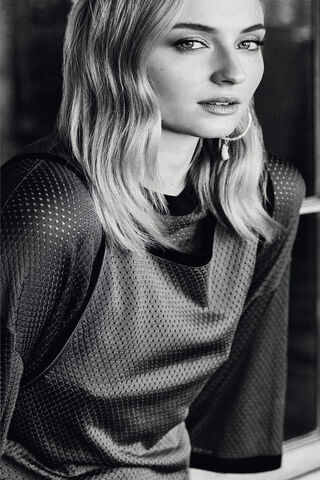 Elegance in Monochrome: A Portrait of Sophistication