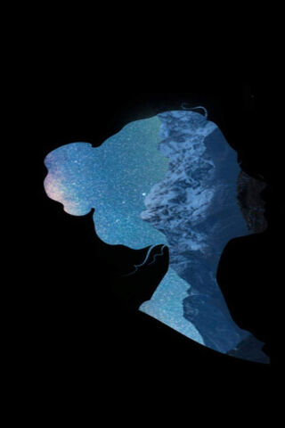 Celestial Silhouette: The Essence of Mujer De Peril