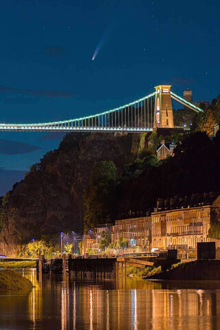 Celestial Wonders: A Night Over Bristol 🌌✨