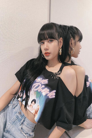 Lisa's Chic Vibe ✨