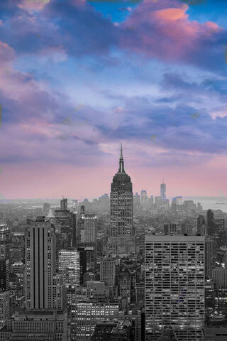 Skyline Dreams: A Glimpse of the City