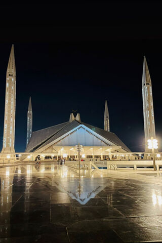Faisal Masjid: A Beacon of Serenity 🌙✨