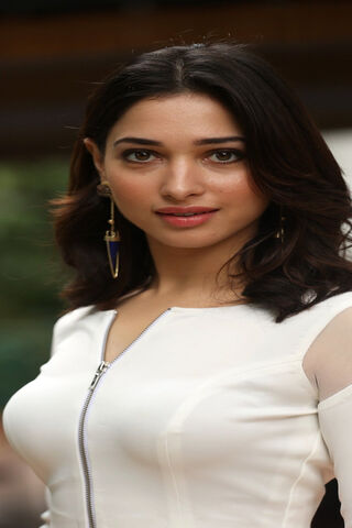 Tamannah Bhatia: The Radiant Star of Indian Cinema ✨