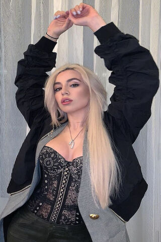 Ava Max