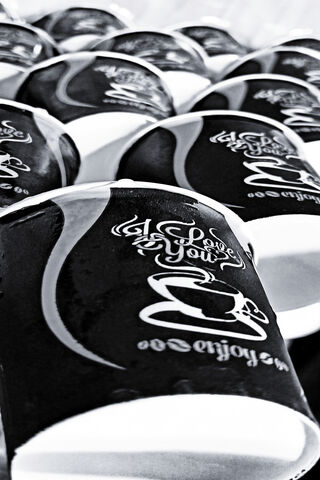 Black And White Cups