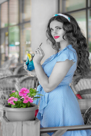 Sipping Serenity: The Allure of the Blue Drink 🌊🍹