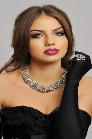 Elegance Unveiled: The Essence of Beauty ✨