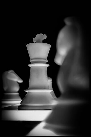 The King’s Gambit: A Game of Strategy ♟️👑