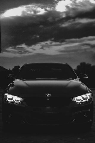 Dark BMW 4 Series