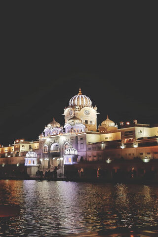 Ghanta Ghar: A Nighttime Marvel 🌙✨