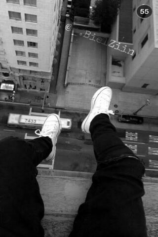 Urban Edge: A Leap into the Unknown 🌆