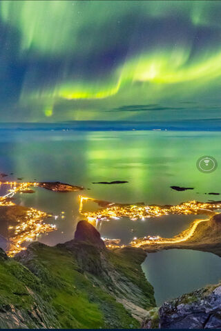 Aurora Dreams: Norway's Nighttime Magic 🌌✨