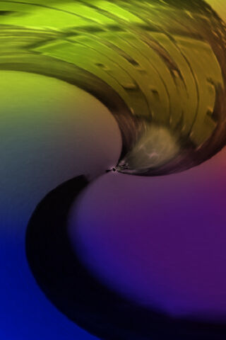 Whirl of Colors: The Rainbow Fluid Experience 🌈✨