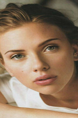 The Allure of Scarlett Johansson: A Timeless Beauty