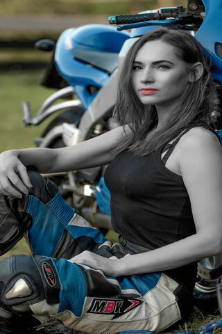 Rev Up Your Relaxation! 🏍️✨