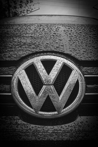 The Iconic Volkswagen Emblem: A Symbol of Innovation 🚗✨