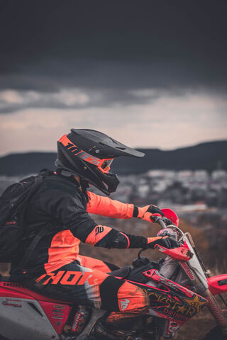 Yah: The Thrill of the Ride 🏍️🔥