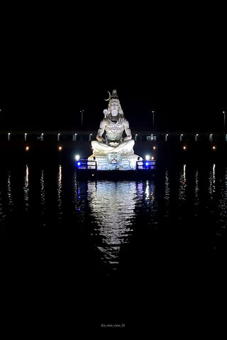 Divine Serenity: The Ma..