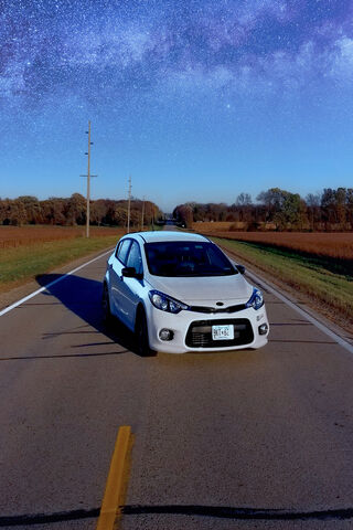 Kia Under the Cosmic Canvas 🌌🚗