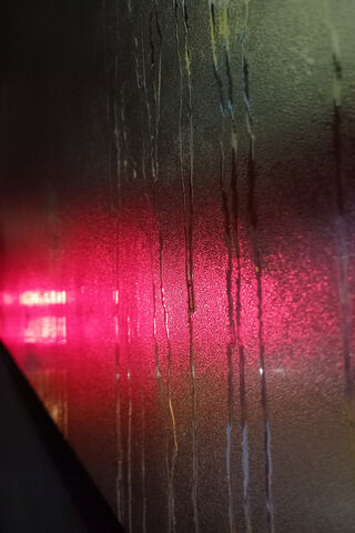 Reflections of Color: The Wet Mirror