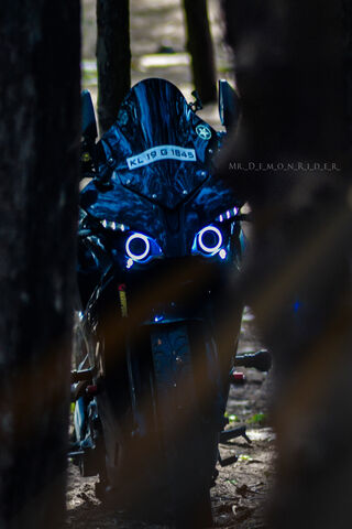 Demon Black RS200: The Night Rider's Beast 🏍️🌌