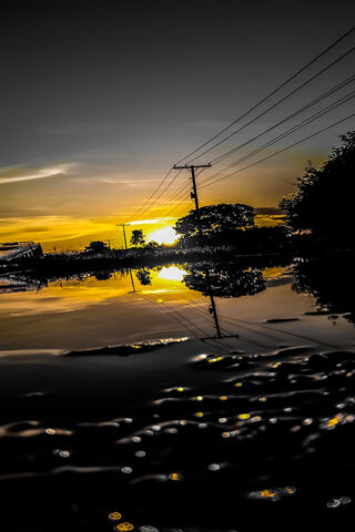 Golden Reflections: The Essence of Por Do Sol 🌅✨