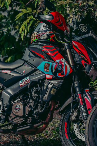 Bajaj 200NS: The Beast on Two Wheels 🏍️🔥