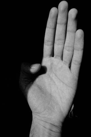 The Weight of Silence: A Gesture of Struggle