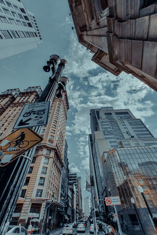 Urban Perspectives: A High Vision of City Life 🌆✨