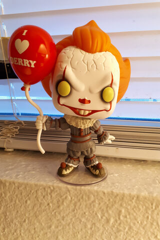 Pennywise the Pop: A Spooky Collector's Delight! 🎈