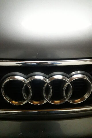 The Iconic Audi Emblem: A Symbol of Luxury 🚗✨