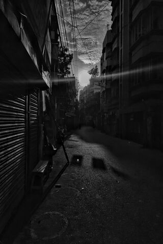 Whispering Shadows of the Silent City 🌆🌌