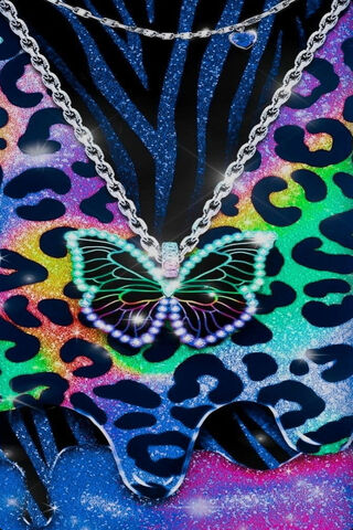 Glimmering Wings: A Fashion Statement 🦋✨