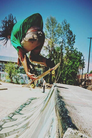 Skateboard Dreams: A Leap into the Bowl 🛹✨