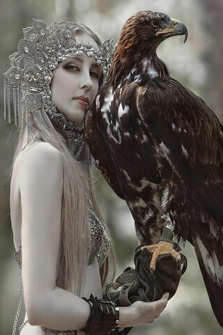 Majestic Harmony: The White Girl and Her Eagle 🦅✨