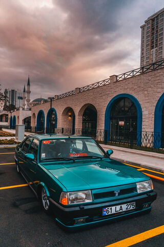 Classic Charm: The Tofas Dogan SLX Shines Bright