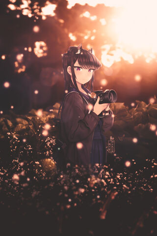Komi Shouko: Capturing Moments in the Golden Hour 🌅📸