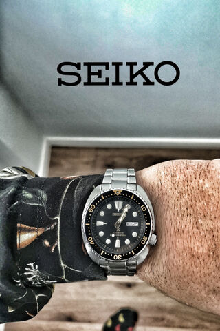 Dive into Style: The Seiko Turtle Watch 🐢⌚