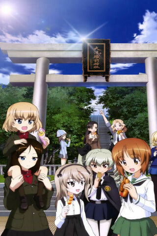 Tank Girls Unite: A Day at the Shrine! 🚀🎌