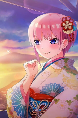 Ichika Nakano: A Blossoming Beauty in Traditional Elegance 🌸