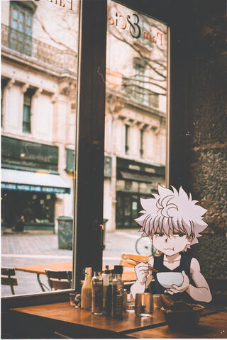 Killua's Cozy Café Moment ☕️✨
