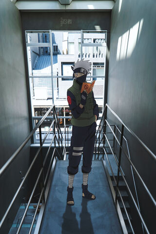 Kakashi Hatake: The Mysterious Mentor 📚✨