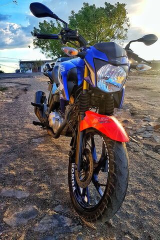 Titan 160: The Road Warrior 🏍️💨