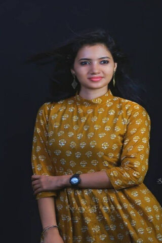 Radiant Elegance: Beauty 9825 🌟