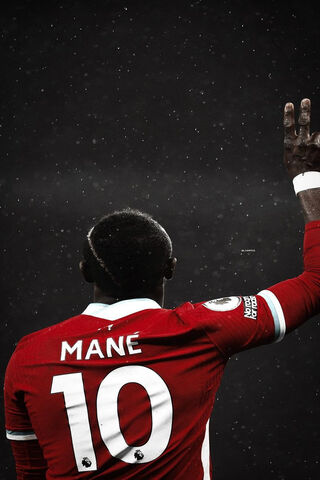 Mane's Moment: The Rise of a Football Star ⚽✨