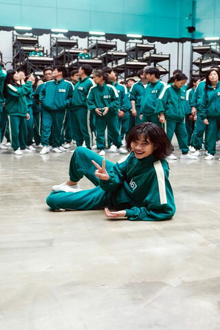 Victory in the Game: A Moment of Joy in the Squid Game Arena 🎉